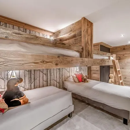 Casa de Férias Chalet Di Charme Con Piscina Courmayeur